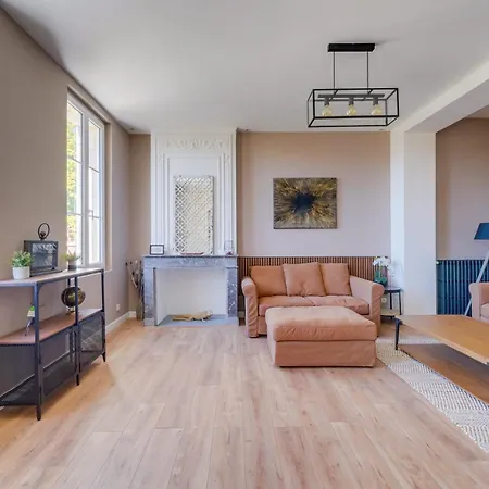 Βίλα Des Coteaux - Family With Pool